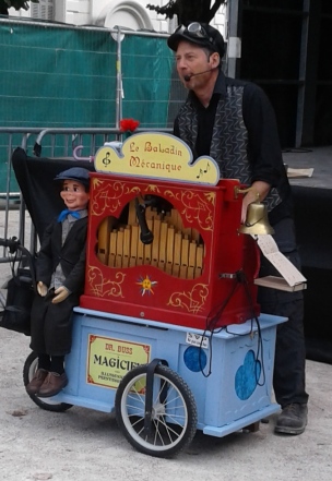 Otto Buss le Magicien et Orgue de Barbarie
